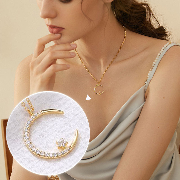 Jesmyra – Mond- und Stern-Anhänger-Halskette