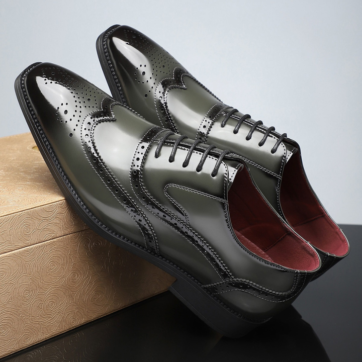 Nalos - Handgefertigte Oxford-Schuhe mit Flügelkappe