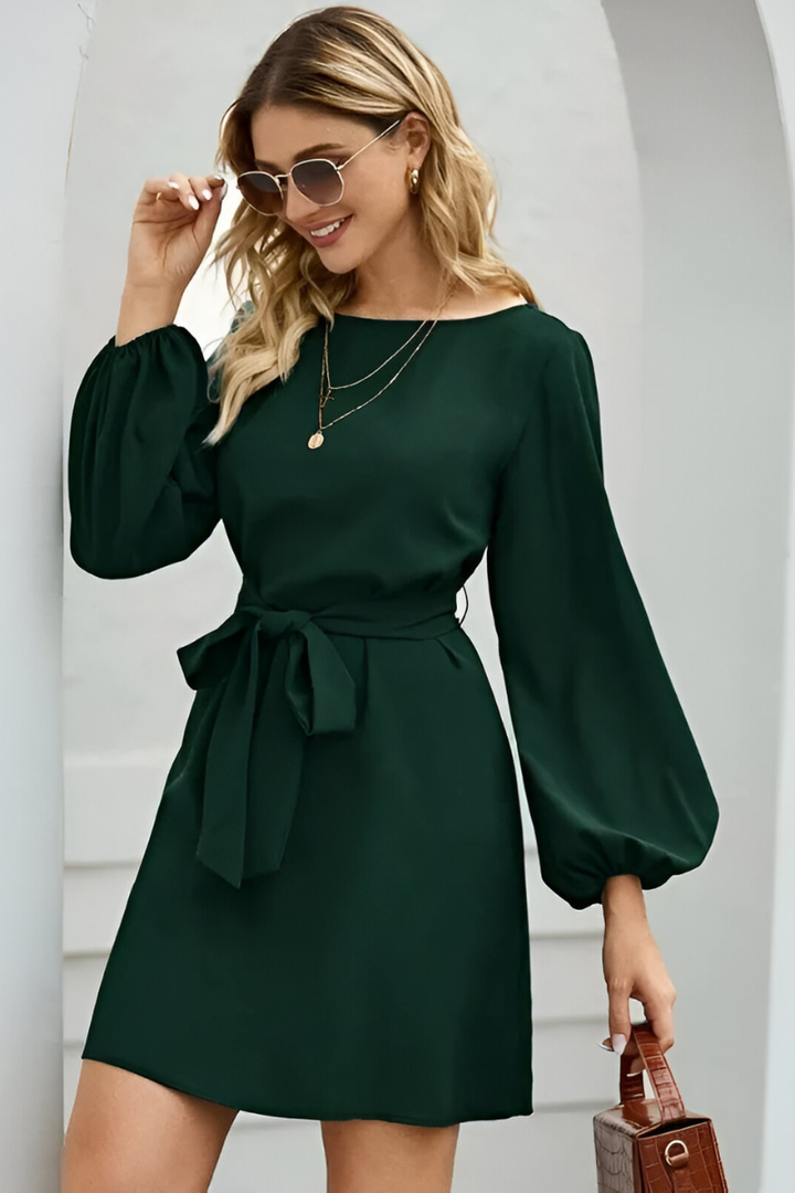 Trinity – Elegantes, legeres Kleid mit Gürtel