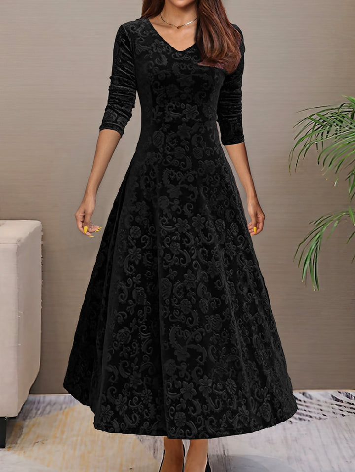 Avenlyn – Elegantes Freizeitkleid