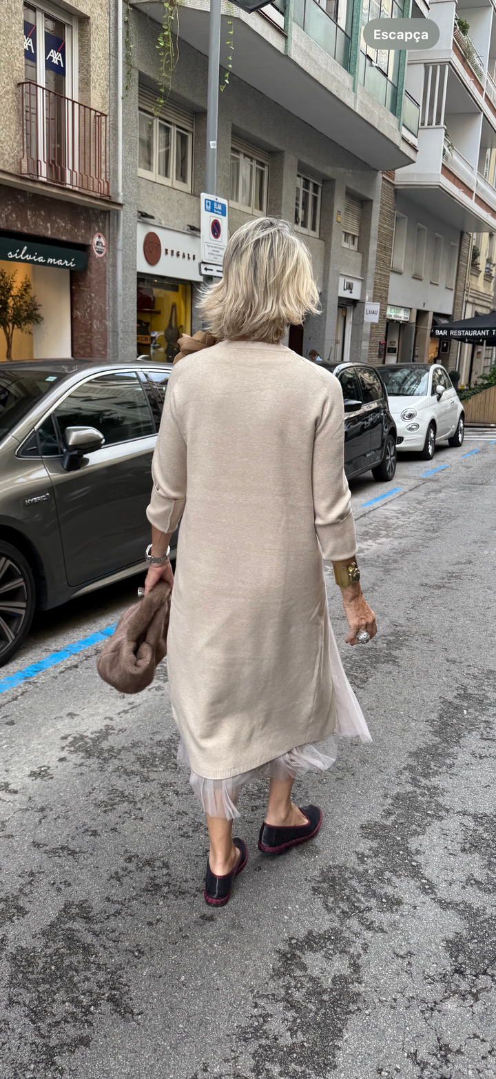 Tarynna – Stilvolles, lässiges Midikleid