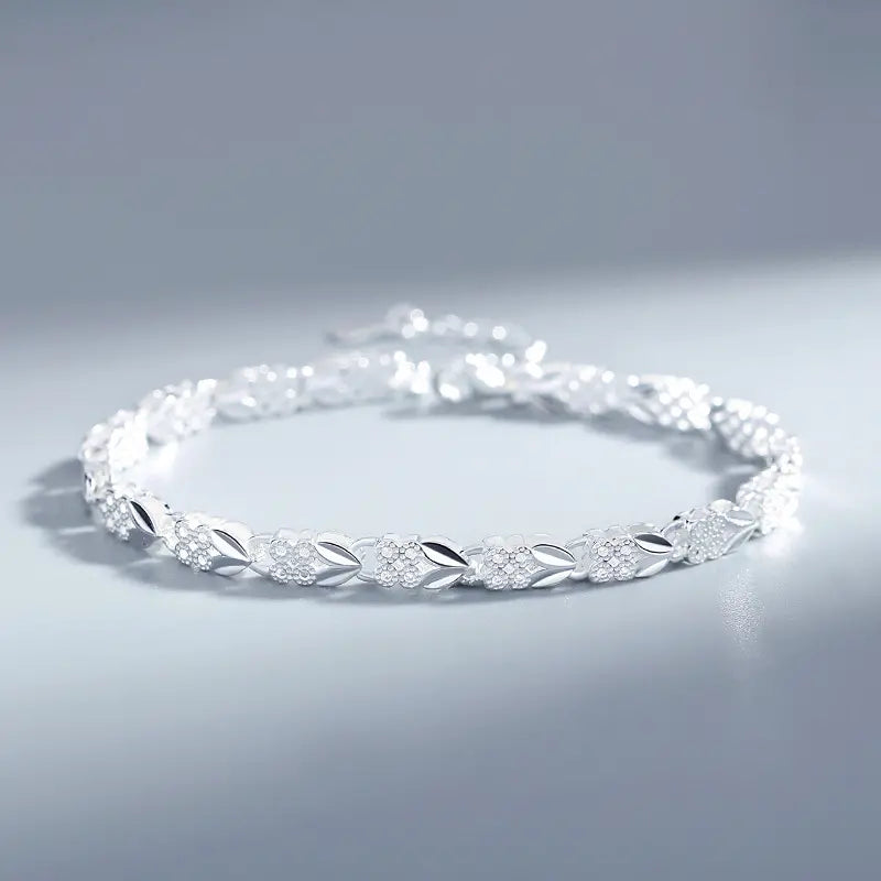 Kelara – Verbundene Glitzerarmband